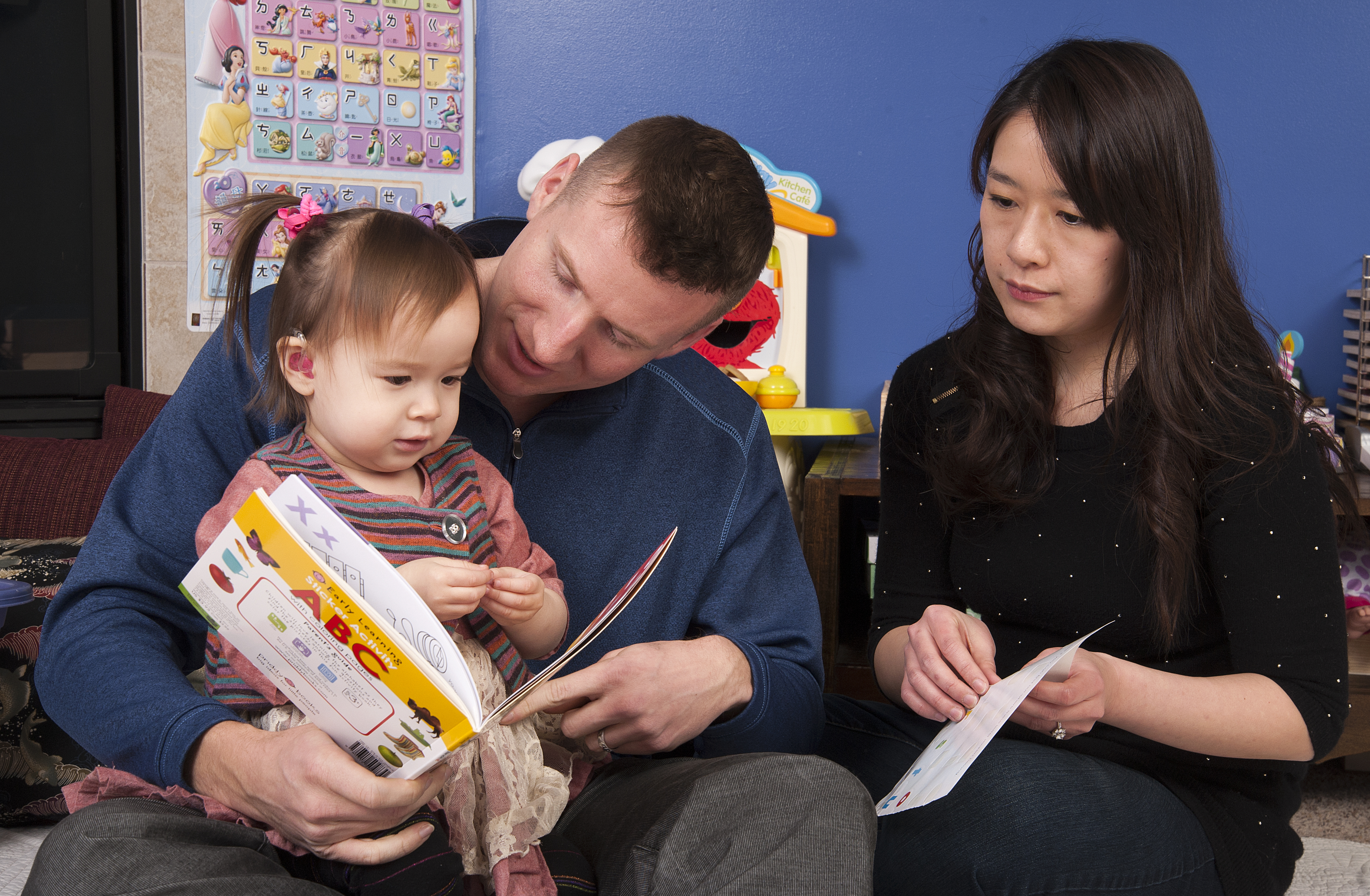 Reading with Child with Hearing Aid